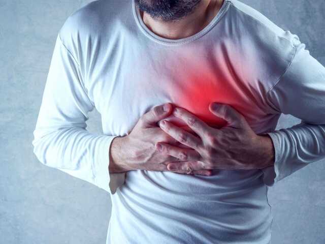 دراسة صادمة تكشف عن إنذارات مبكرة للموت القلبي المفاجئ.. تعرف عليها