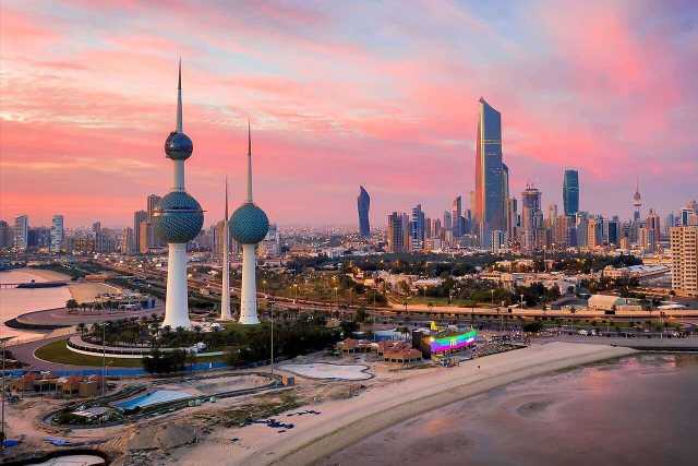 أبواب الكويت تُفتح أمام العمالة اليمنية.. ولكن بهذه الشروط الصارمة