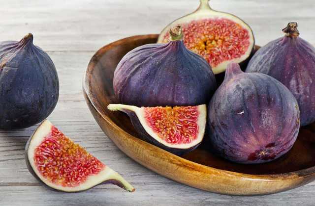 حيلة ذكية لتخزين التين أكثر من عام دون أن يفسد أو يتغير طعمة.. جربيها