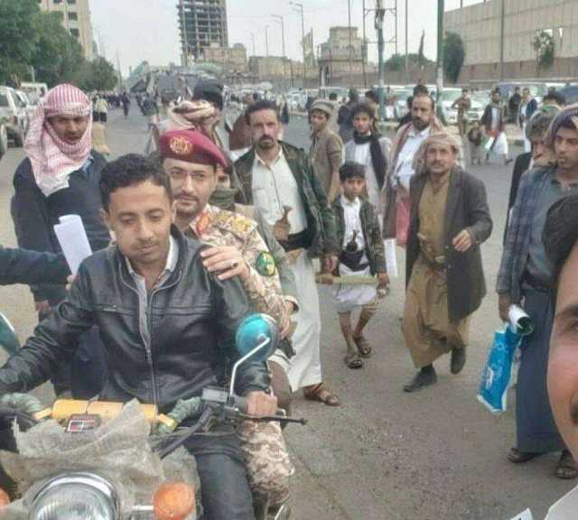 استنفار بصنعاء للبحث عن سائق الدراجة النارية الذي أوصل يحيى سريع إلى السبعين.. لهذا السبب