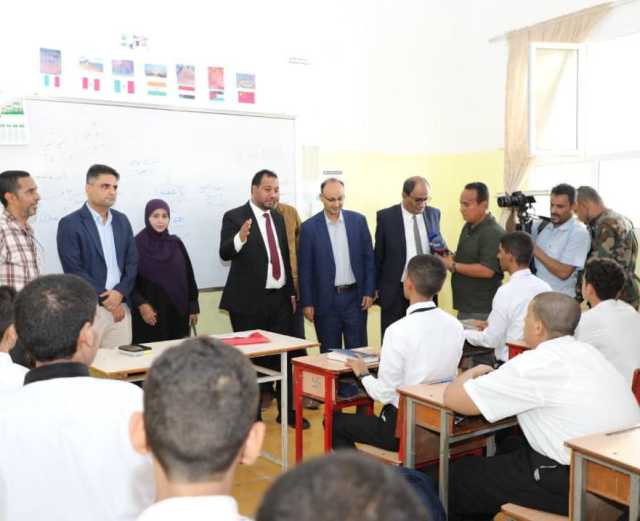 نحو 2 مليون و 500 ألف طالب وطالبة يبدأون العام الدراسي الجديد