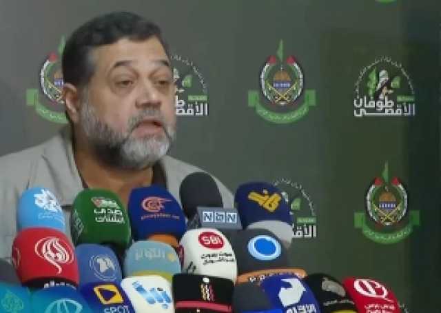 وزير الدفاع يشدد على معالجة كافة الاختلالات في المنافذ