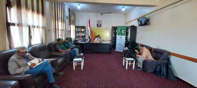 نائب وزير التربية يناقش مشروع كفالة الأيتام الممول من مركز الملك سلمان 