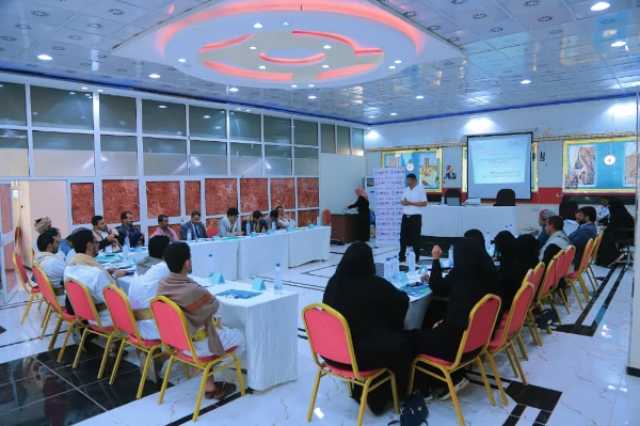 مأرب: تتويج ورشة عمل اساسيات التخطيط الاستراتيجي بتشكيل لجنة السلم المجتمعي
