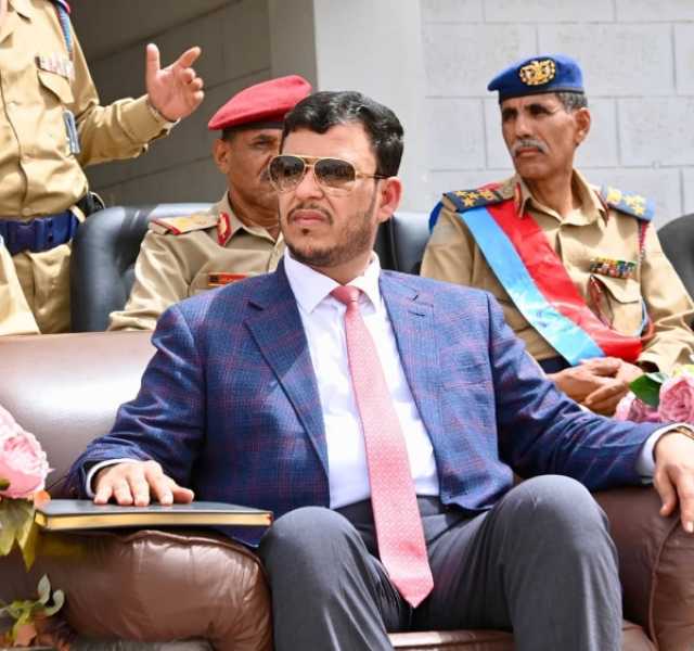 أول موقف للمجلس الرئاسي على قرارات البنك المركزي حول وقف التعامل مع عدد من البنوك وتوريد العملة القديمة