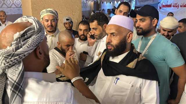 وزير الأوقاف يكشف لحجاج اليمن الأسباب الرئسية وراء صغر حجم المساحات في مشعر منى