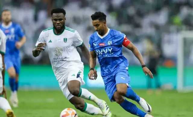 اليوم في نصف نهائي كأس السوبر السعودي.. الهلال يصطدم بالأهلي ''التوقيت والقنوات الناقلة''