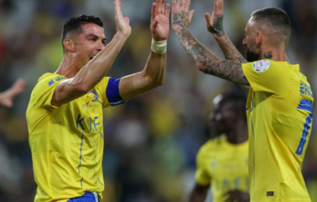غضب عارم' من لاعب النصر بعد طرده في كأس السوبر السعودي.. وهكذا كان رد فعل رونالدو