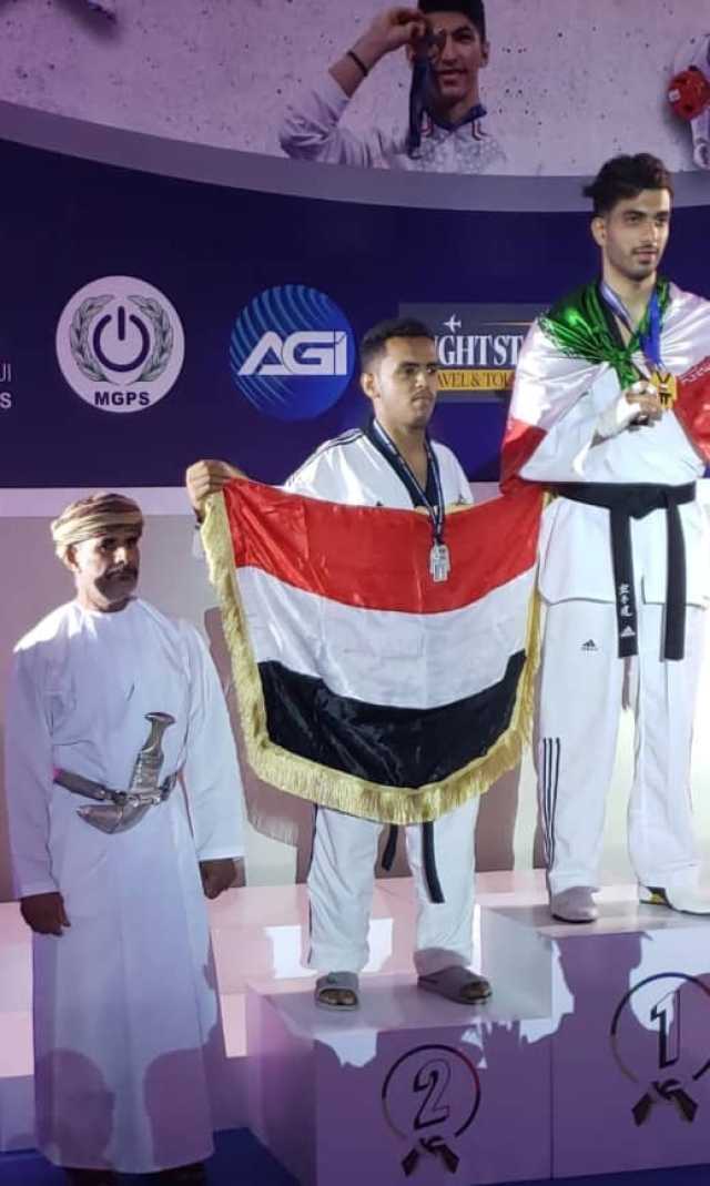 منتخب مأرب للتايكواندو يحرز ذهبية وثلاث فضيات وبرونزية في بطولة التحدي بمسقط.