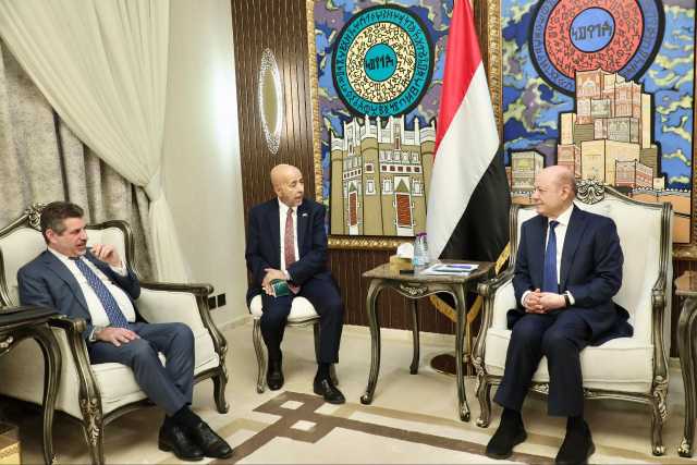 لقاء الرئيس العليمي مع سفير واشنطن لدى اليمن يبحث ردع الحوثيين
