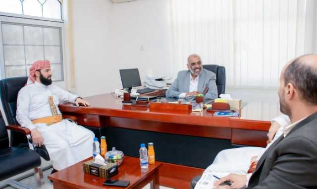 لقاء تنسيقي بين الجهاز المركزي للرقابة والمحاسبة ووزارة الأوقاف لتعزيز التعاون المؤسسي