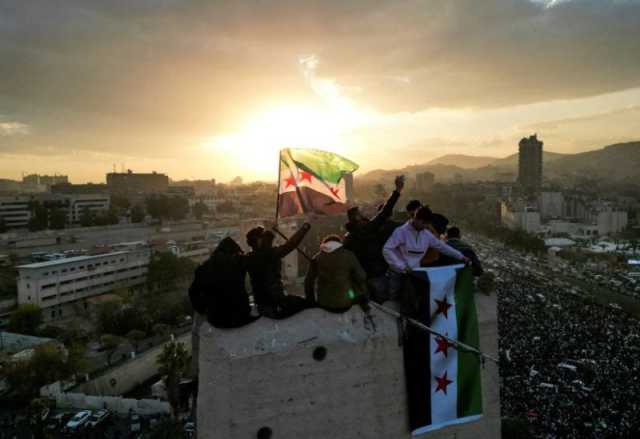 بريطانيا تكشف عن السبب الأول لرفعها العقوبات على سوريا