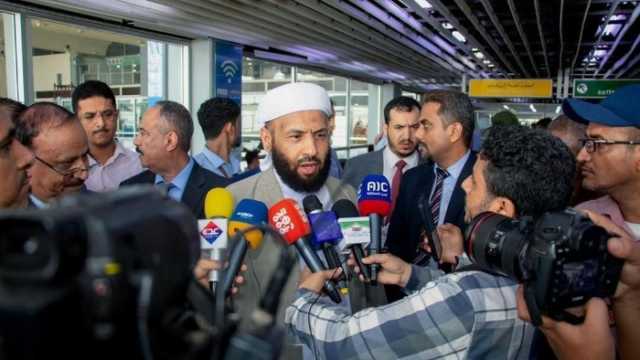 وزير الأوقاف والإرشاد يكشف عن موعد تفويج حجاج اليمن الى الأراضي المقدسة