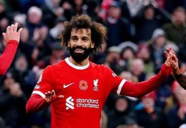 صلاح مهاجم ليفربول وروسو يفوزان بجائزة رابطة نقاد كرة القدم الإنجليزية