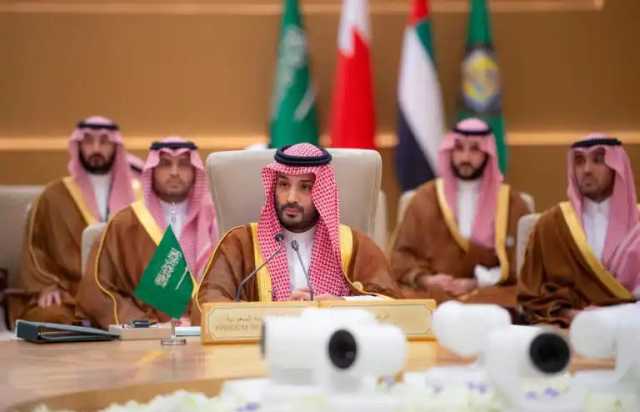 يقظة الأمير محمد بن سلمان عند تصحيحه خطأً قاله أمير الكويت في وصفه الحوثيين