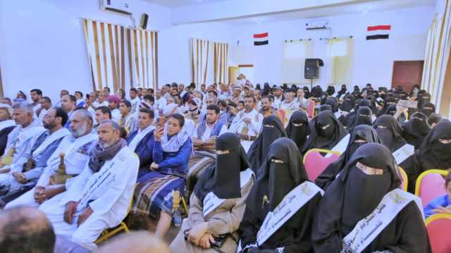 مكتب التربية بمحافظة مأرب يكرم111 من المعلمين  والقيادات التربوية المبرزين