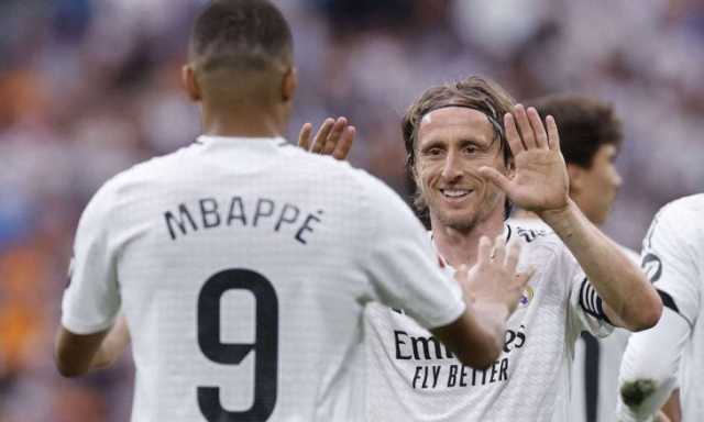 ريال مدريد يعرض على مبابي قميص لاعب رياضي شهير