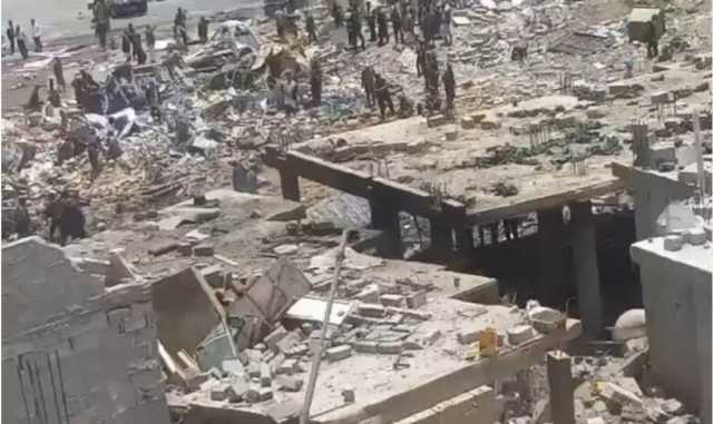 أكبر علية تشييع سرية في المنطقة.. مليشيا الحوثي تجبر أهالي ضحايا انفجار صرف بدفنهم سرا وتمنع إقامة مراسيم عزاء