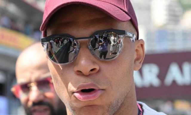 ريال مدريد يعلن نقل مبابي للمستشفى بسبب التهاب المعدة والأمعاء