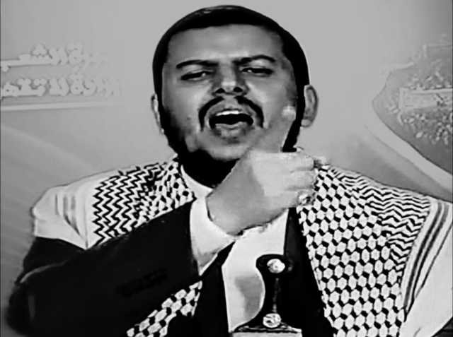 حظور مضطرب ودفاع هزيل .. عبدالملك الحوثي يستميت مدافعا عن إيران ومشروعها النووي