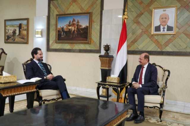 الحكومة اليمنية توجه طلبا جديداً للإدارة الأمريكية والزنداني يصر على تمسكه بالسلام مع الحوثيين