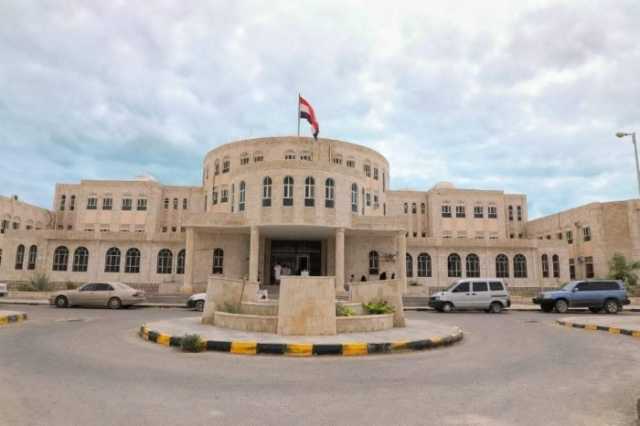 عاجل.. اللجنة الأمنية بمحافظة المهرة تكشف كيف تم إلقاء القبض على الشيخ الزايدي وتفاصيل الكمين الغادر