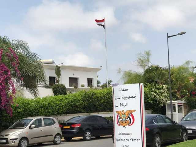 اللاجئون اليمنيون في المغرب يشكون التجاهل والتهميش ويطالبون بمنحهم الحق في اللجوء وإعادة التوطين أسوة ببقية الجنسيات