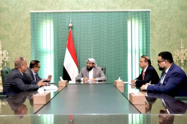 تدخل رئاسي لإنتشال شركة الخطوط الجوية اليمنية يفضي للكشف عن الجهة التي تسببت في تدهورها الكبير