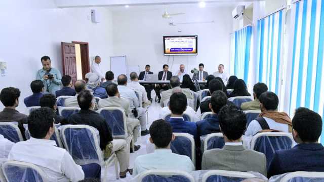 مارب تدشّن دورة تدريبية لكوادر مكتب الضرائب في التخطيط وإعداد التقارير.