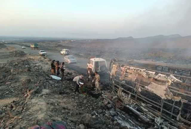 صور للحادث المروري المروع في أبين وحصيلة بالضحايا.. هيئة النقل تصدر بيان