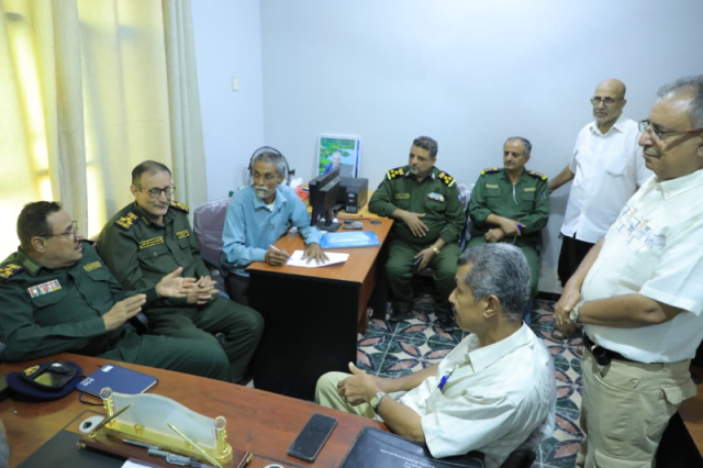 وزارة الداخلية تتفقد زيارة ميدانية لمصلحة الأحوال المدنية بعدن لمراقبة مستوى الخدمات