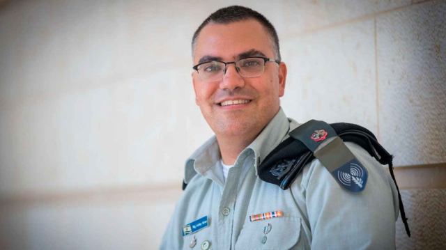 الناطق العسكري للجيش الإسرائيلي أفيخاي أدرعي يعلن تقاعده قبيل إنهاء خدمته