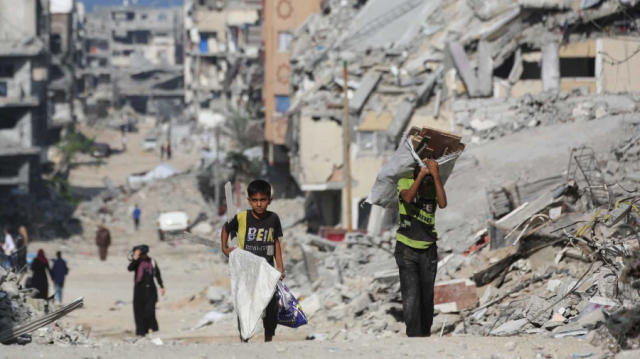 مسؤولون أوروبيون: خطة ترامب تحتضر والأمر الواقع يفرض تقسيم غزة