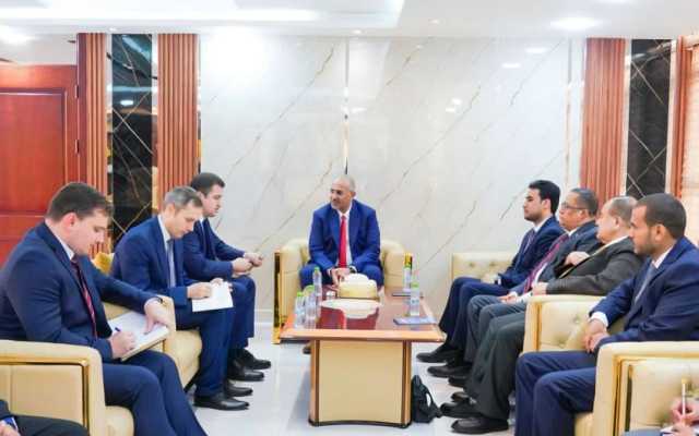 تفاصيل لقاء عيدروس الزبيدي مع سفير روسيا الاتحادية لدى اليمن
