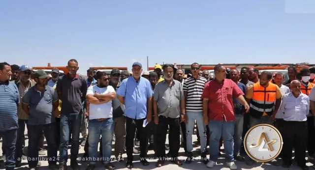 موظفو شركة النظافة بنغازي يعلنون إيقاف العمل