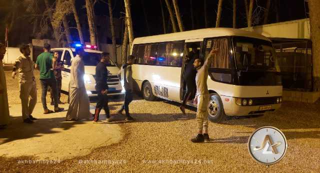 الهجرة غير الشرعية شحات يرحل 31 مهاجرًا عبر منفذ أمساعد