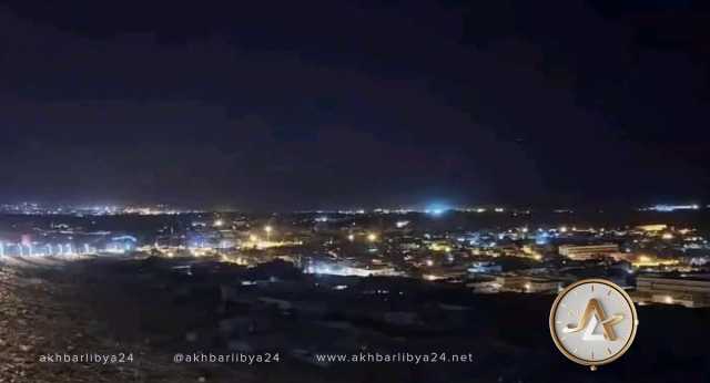 الكهرباء تعلن عودة التيار الكهربائي إلى درنة المنكوبة بالطوفان