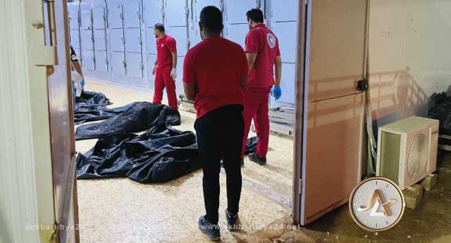 درنة.. الهلال الأحمر ينتشل رفاة بشرية من مدخل مدينة