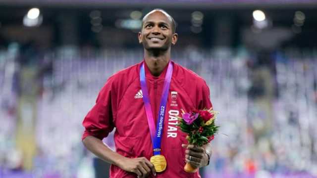 معتز برشم والصيني مينغ يتحدثان في كونغرس آسيا الـ45