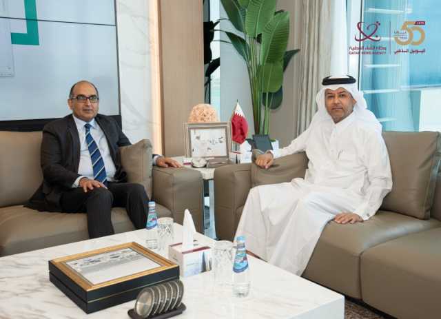 مدير عام وكالة الأنباء القطرية يجتمع مع سفير الهند