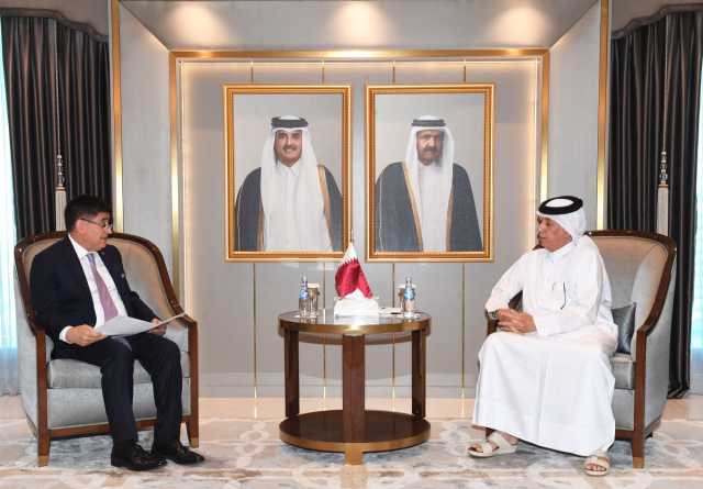 وزير الدولة للشؤون الخارجية يجتمع مع سفير الجمهورية التركية