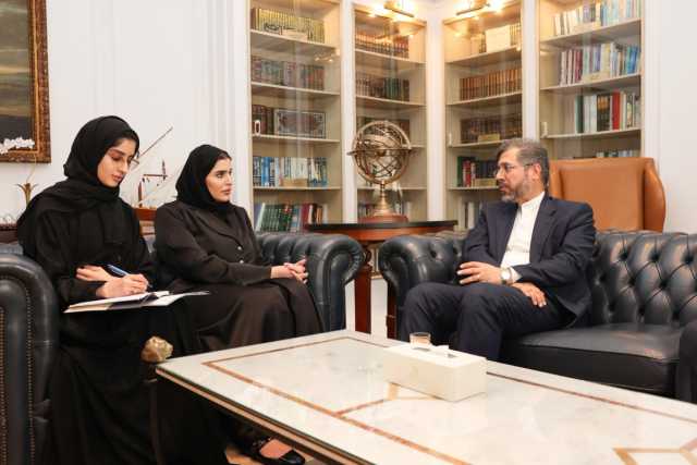 وزير الدولة للتعاون الدولي تجتمع مع نائب وزير الخارجية الإيراني