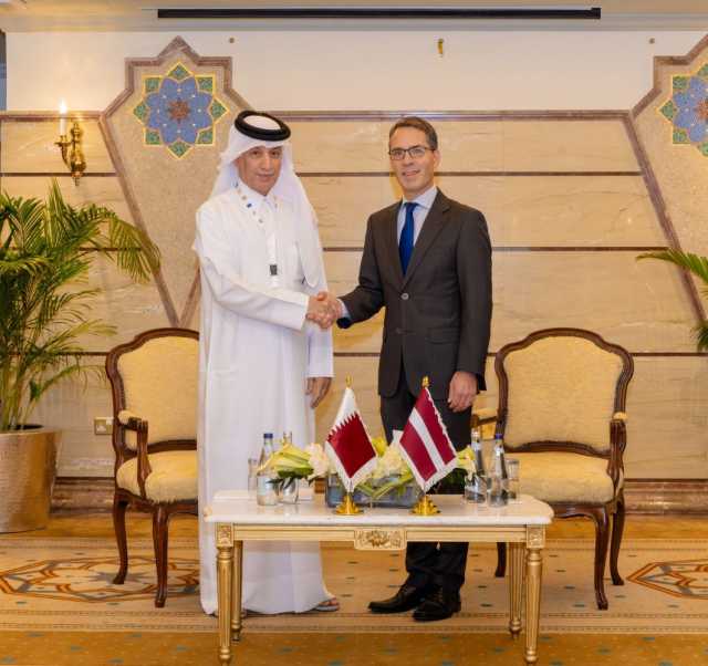 وزير الدولة للشؤون الخارجية يجتمع مع نائب وزير الخارجية بلاتفيا