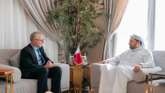 وزير الدولة بوزارة الخارجية يجتمع مع المستشار الأول لرئيس الوزراء الكندي لشؤون السياسة الخارجية والدفاع والأمن