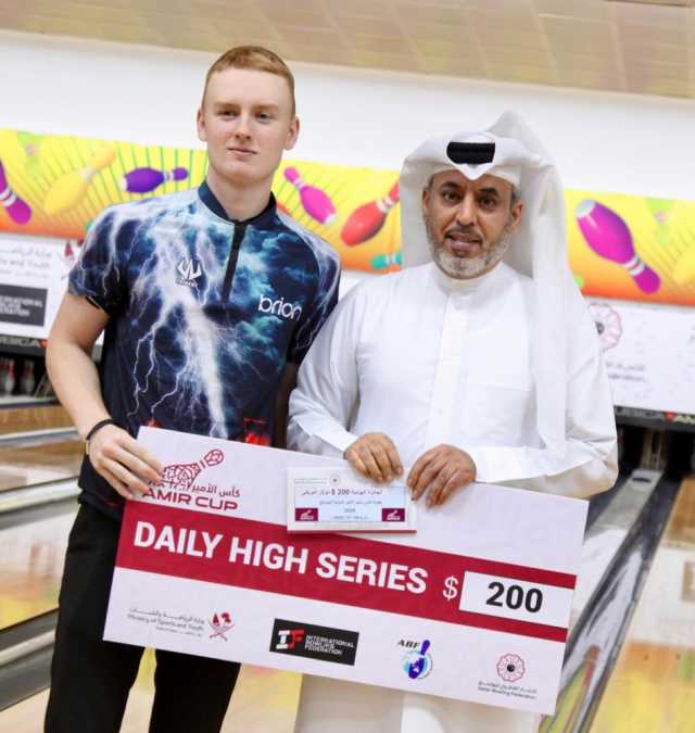 منافسات قوية في سابع أيام بطولة كأس سمو الأمير للبولينج