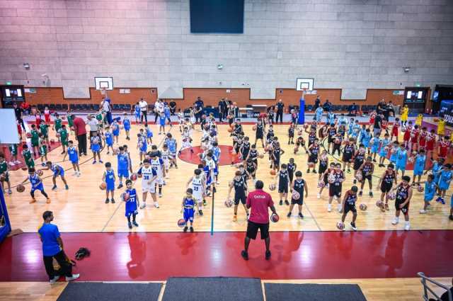 140 لاعبا يشاركون في انطلاق مهرجان البراعم لكرة السلة