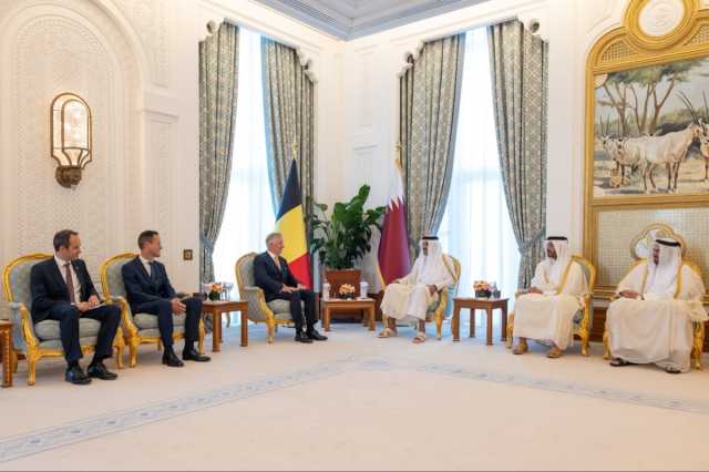 سمو الأمير يلتقي ملك بلجيكا