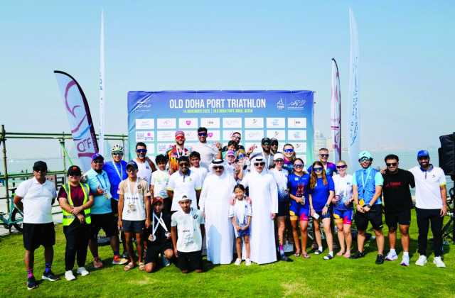 انطلاق أولى بطولات الترايثلون