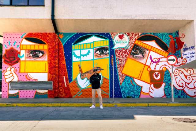 فنانون قطريون يشاركون في مشروع 'جداري آرت' بتشيلي ضمن مبادرة الأعوام الثقافية