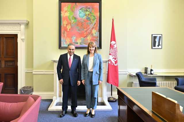 وزير المالية يجتمع مع وزيرة الخزانة بالمملكة المتحدة ومحافظ بنك إنجلترا